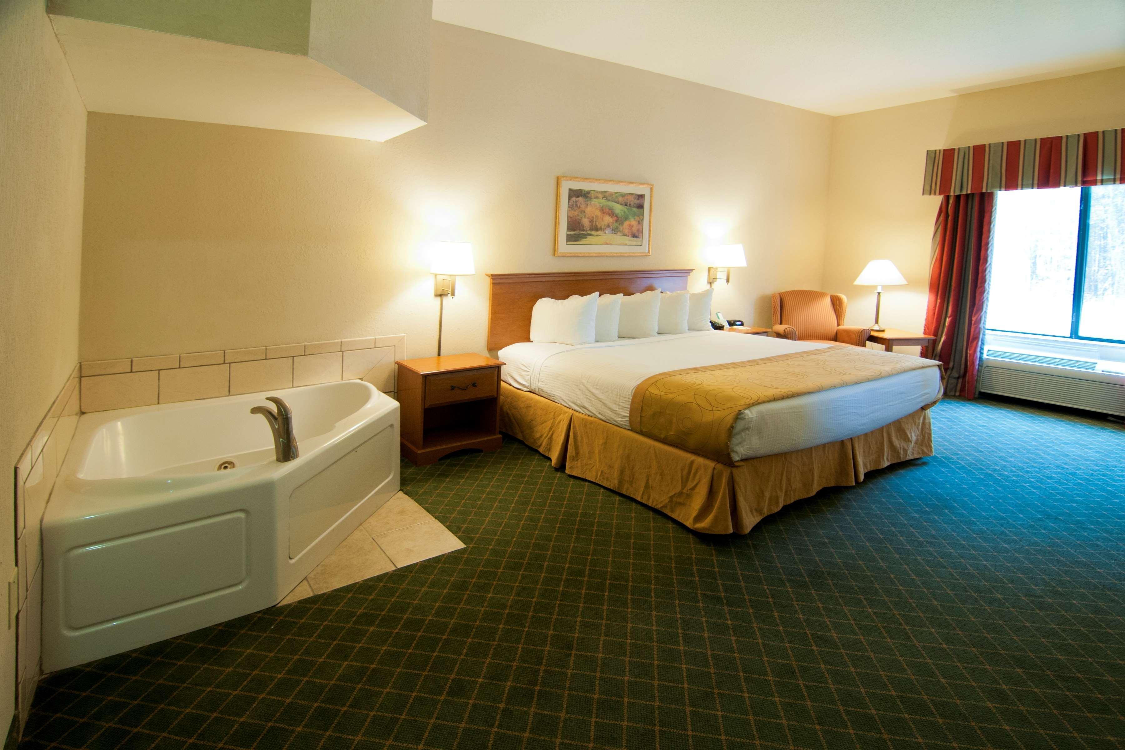 Best Western Executive Inn - Latta Berrys Crossroads Esterno foto