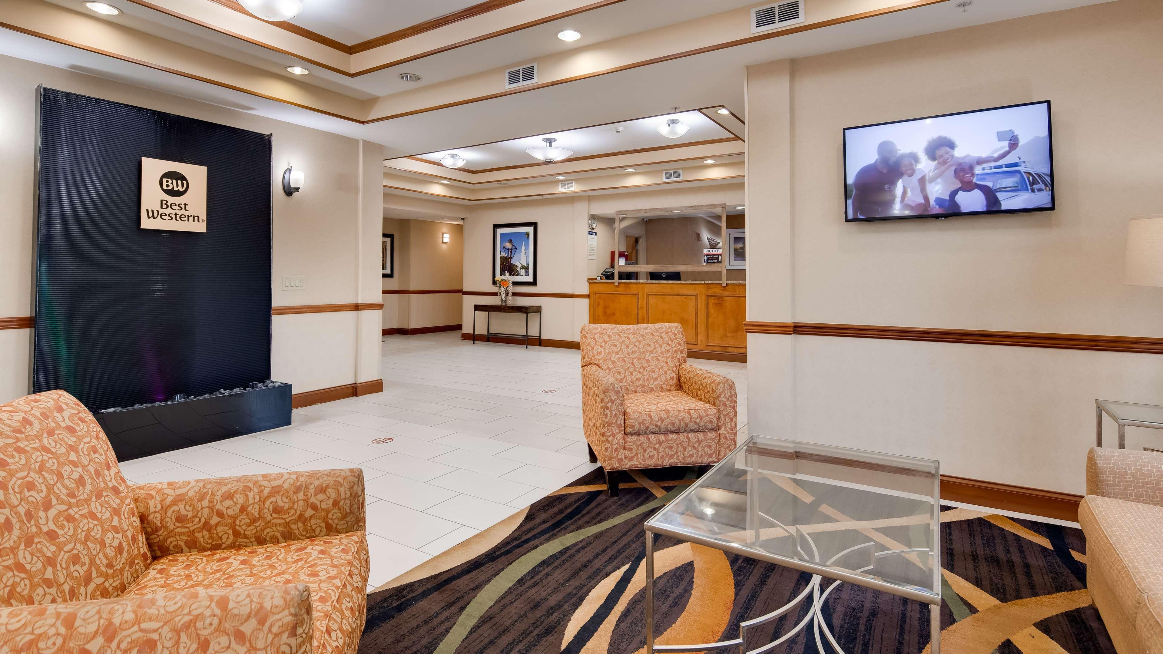 Best Western Executive Inn - Latta Berrys Crossroads Esterno foto