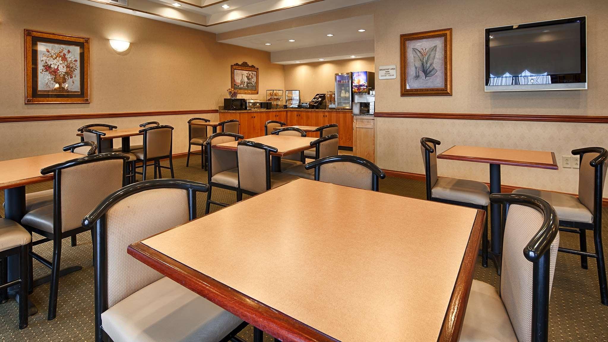 Best Western Executive Inn - Latta Berrys Crossroads Esterno foto