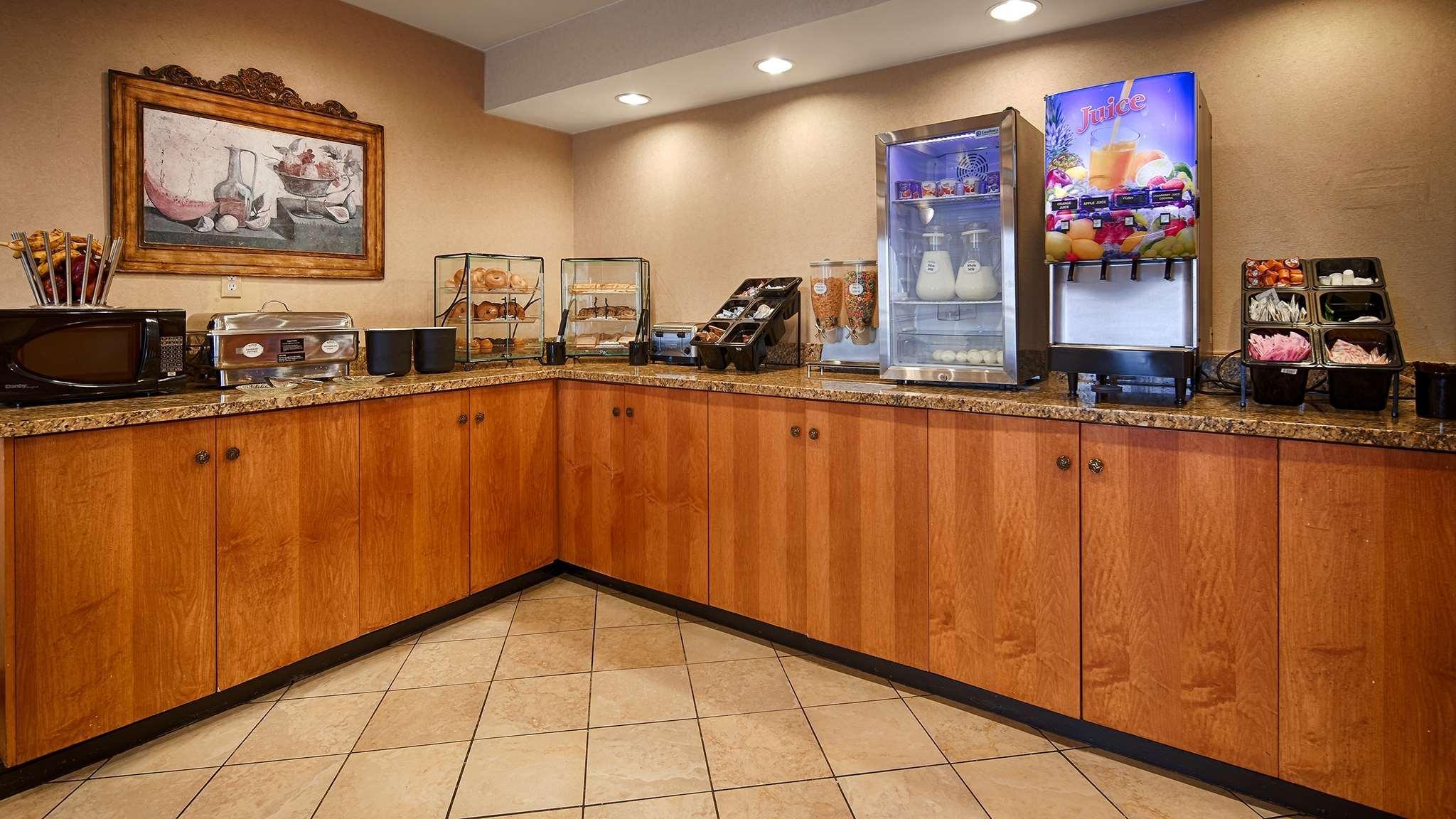 Best Western Executive Inn - Latta Berrys Crossroads Esterno foto